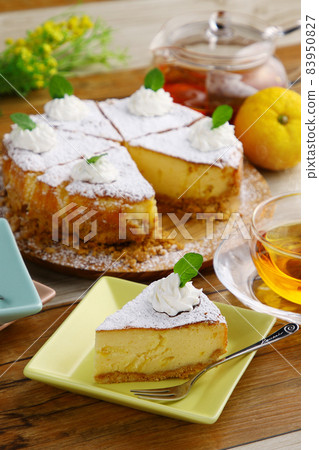 Yuzu baked cheesecake Yuzu baked cheesecake 83950827