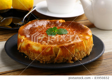 柚子烤芝士蛋糕 83950832