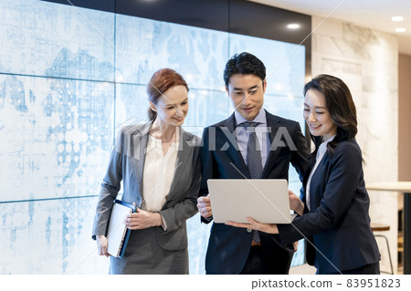 Global business team image Global business team image 83951823