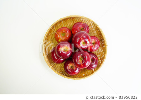 秋天的蘋果 83956822