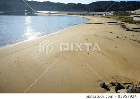 Kiri Yoshidori海岸 83957924