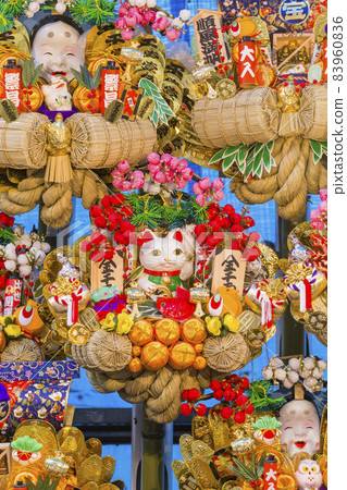 Tori no Ichi rake，繁榮的商業，多彩的神社 83960836