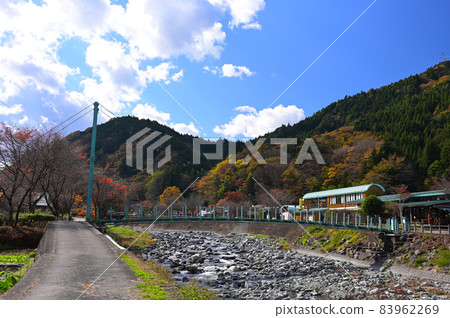 用河羽橋著色的山《道西村》 83962269