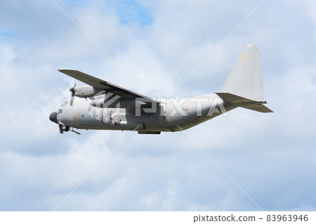 西班牙空軍 C-130H 大力神起飛 西班牙空軍 C-130H 大力神起飛 83963946