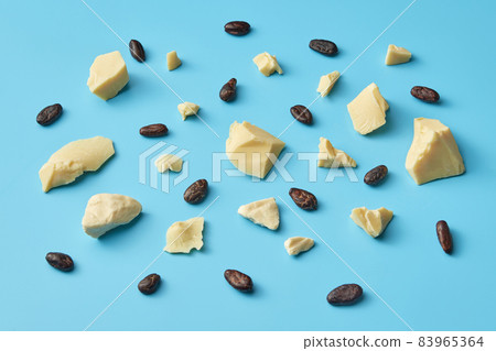 Cocoa beans and butter products 83965364