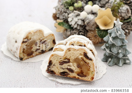 Christmas sweets Stollen Christmas sweets Stollen 83966358
