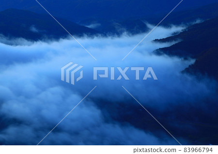 Sea of clouds in the Tono basin, Tono City, Iwate Prefecture Sea of clouds in the Tono basin, Tono City, Iwate Prefecture 83966794