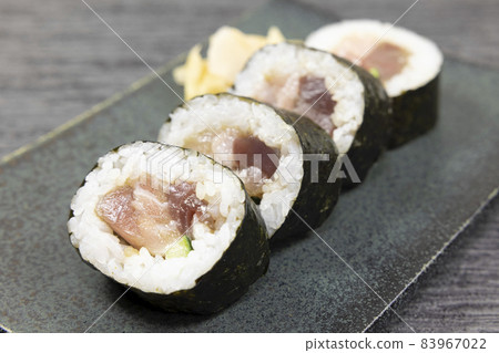 Delicious tuna thick sushi Delicious tuna thick sushi 83967022