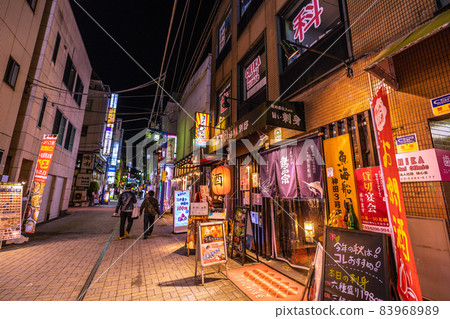 Tokyo cityscape of Japan Overlooking the bar in front of Kanda station. The declaration has been lifted, but = November 13th Tokyo cityscape of Japan Overlooking the bar in front of Kanda station. The declaration has been lifted, but = November 13th 83968989