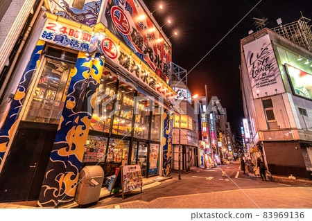 Tokyo cityscape of Japan Overlooking the bar in front of Kanda station. The declaration has been lifted, but = November 13th Tokyo cityscape of Japan Overlooking the bar in front of Kanda station. The declaration has been lifted, but = November 13th 83969136