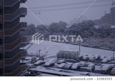 雪地停車場 雪地停車場 83969505