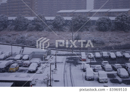 雪地停車場 雪地停車場 83969510