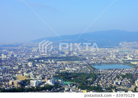 Immediately after takeoff from Itami Airport (Itami City / Nishinomiya City) 83970129