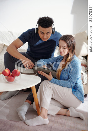 Couple Spending Time at Home 83970554