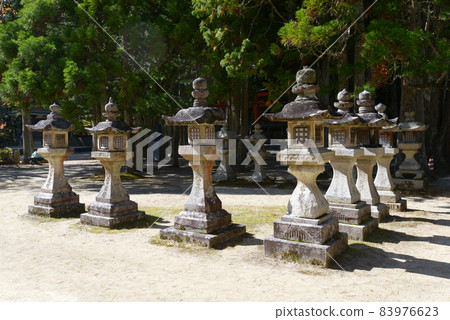 Koyasan Kongobuji Temple Danjo Garan Lantern Wakayama Prefecture 83976623