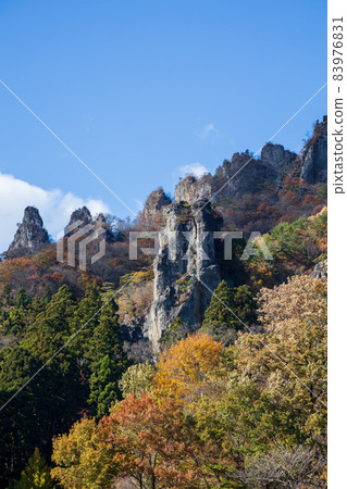 Autumn Mt. Myogi Todorokiiwa 83976831