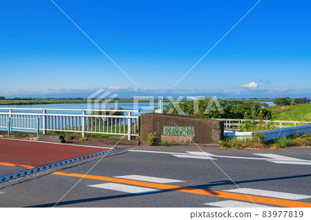 Tone River Musashi Ohashi Near Tone Ozeki Early autumn season Tone River Musashi Ohashi Near Tone Ozeki Early autumn season 83977819
