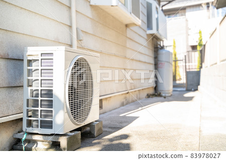 Outdoor unit of air conditioner Outdoor unit of air conditioner 83978027