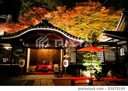 下呂溫泉：溫泉寺的紅葉 83978199