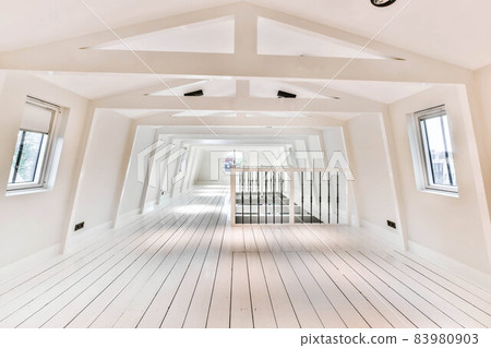 Beautiful bright room in cozy residential building 83980903