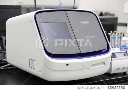 DNA sequencer DNA sequencer 83982368