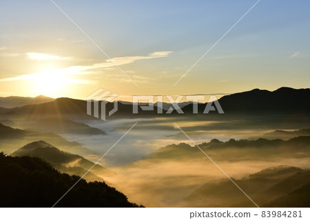 野坂川村的雲海 野坂川村的雲海 83984281