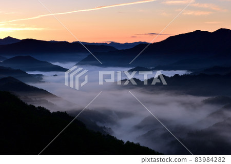 野坂川村的雲海 野坂川村的雲海 83984282
