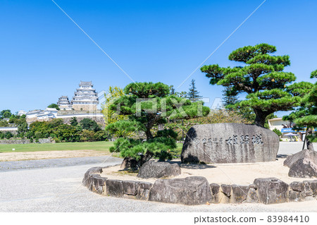 Himeji Castle, a national treasure of fine weather, Himeji City, Hyogo Prefecture Himeji Castle, a national treasure of fine weather, Himeji City, Hyogo Prefecture 83984410