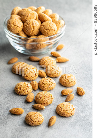 Amaretti biscuits. Sweet italian almond cookies. Amaretti biscuits. Sweet italian almond cookies. 83986698