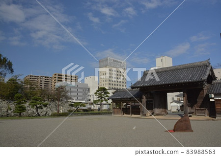 [Tokushima City] Tokushima Central Park, Tokushima Castle Ruins Washinomon Square 83988563