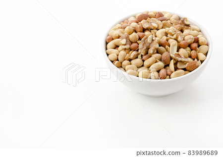 Mixed nuts Mixed nuts 83989689