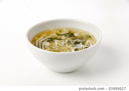 中式雞蛋裙帶菜湯 中式雞蛋裙帶菜湯 83989827