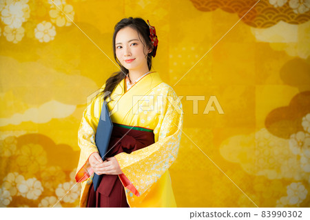 Hakama two-shaku sleeve kimono graduation ceremony 83990302