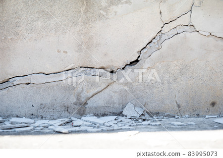 Texture cracked concrete wall spray mottled pattern white gray stain crack Texture cracked concrete wall spray mottled pattern white gray stain crack 83995073