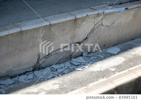 Texture cracks Concrete stairs sprayed mottled pattern white gray stains cracks 83995101