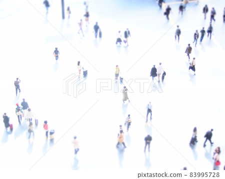 Urban crowds crowded 83995728