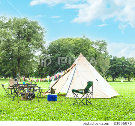 Camping life 83996976