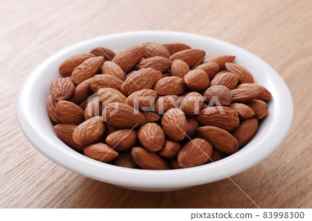 杏仁 83998300