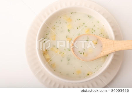 Potage of potatoes 84005426