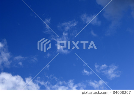 The sky I saw on a holiday 84008207