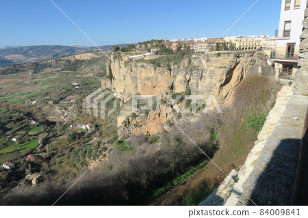 龍達，一座懸崖之城 84009841