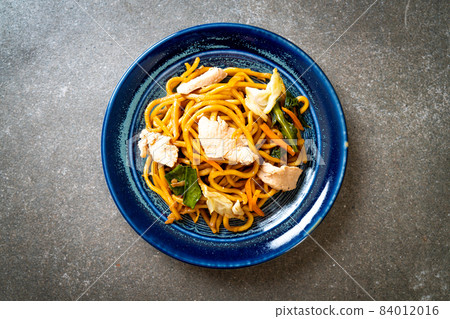 stir-fried yakisoba noodles with chicken stir-fried yakisoba noodles with chicken 84012016