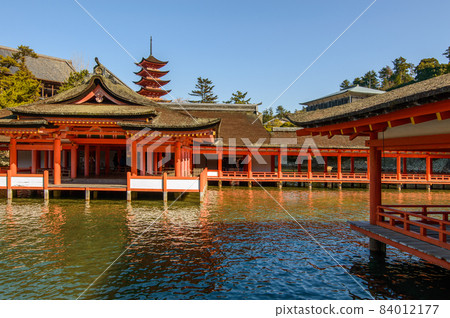 Itsukushima Shinto Shrine on the Itsukushima, Miyajima island in Japan Itsukushima Shinto Shrine on the Itsukushima, Miyajima island in Japan 84012177