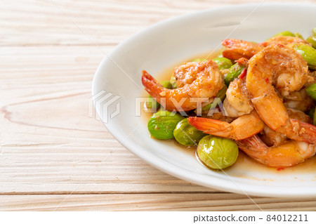 Stir-Fried Twisted Cluster Bean with Shrimp Stir-Fried Twisted Cluster Bean with Shrimp 84012211