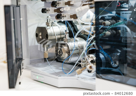 Binary Pump uses high pressure mixing for HPLC gradient formation and solvent blending. High performance liquid chromatography for separation organic compounds. 84012680