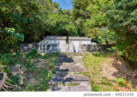 Old traditional Turtle-back tombs commonly found in Okinawa, Japan Old traditional Turtle-back tombs commonly found in Okinawa, Japan 84013148