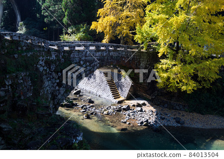 Futamata Bridge over the clear stream Midori River flowing through Misato Town and the sacred place for lovers Futamata Bridge over the clear stream Midori River flowing through Misato Town and the sacred place for lovers 84013504