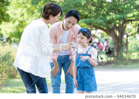 家庭相機親子家庭影像 84014670