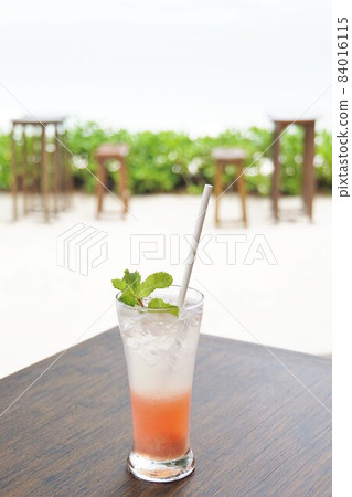 Beaches and drinks on Koh Samet, Rayong Province, Thailand 84016115