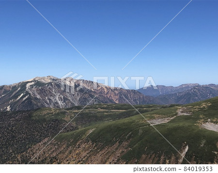 From the top of Mt. Mitsumata Renkadake (Yakushidake and Unnohira) 84019353